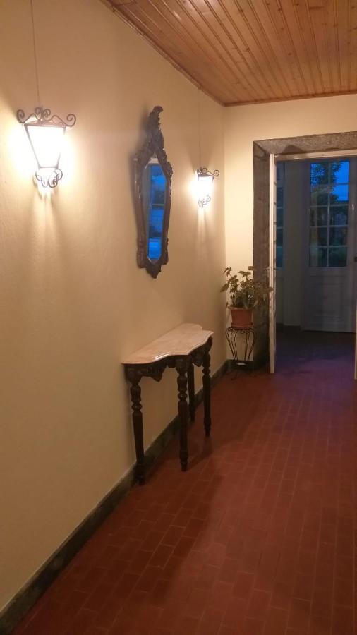 A Vista Dos Verdes Furnas  Bilik gambar