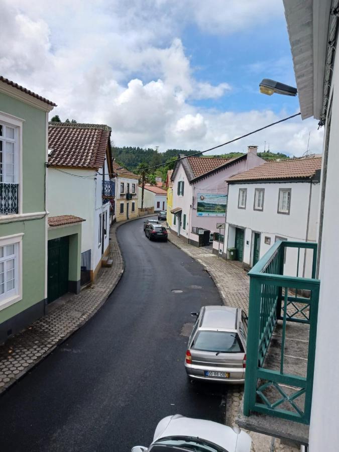 A Vista Dos Verdes Furnas  Bilik gambar